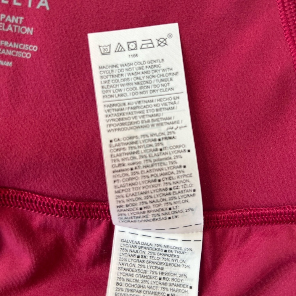 Athleta NWT Elation Yoga Pant in Raspberry Red, size 2X - Picture 9 of 12